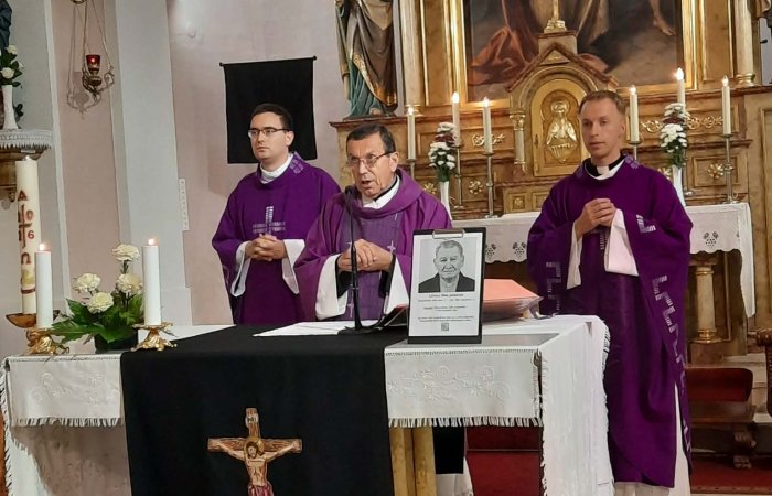 Szeretettel és imádsággal emlékeztek Lőrincz Béla atyára Vitnyéden